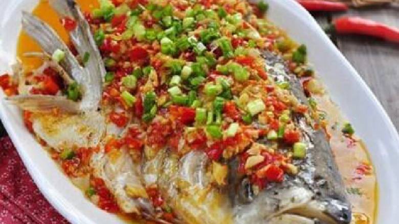 剁椒鱼头