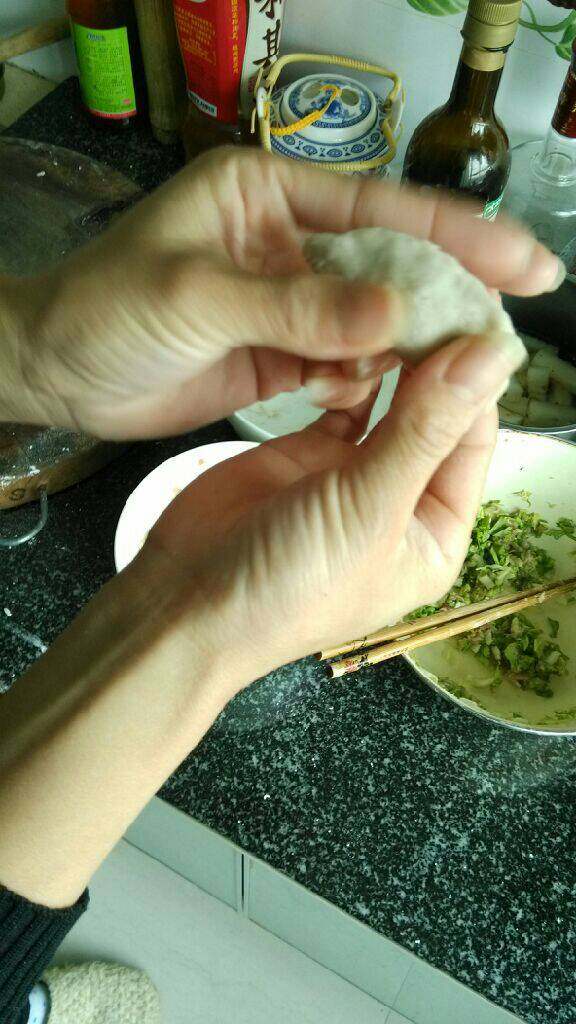石城水饺(又名芋饺),再把两过往里收