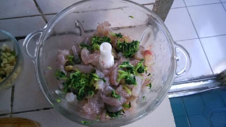 鲜虾青菜馄饨馅
