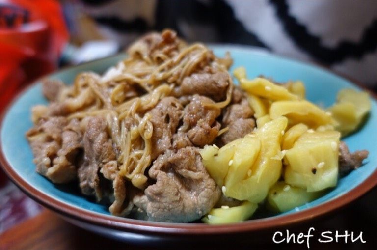 寿喜烧肥牛饭