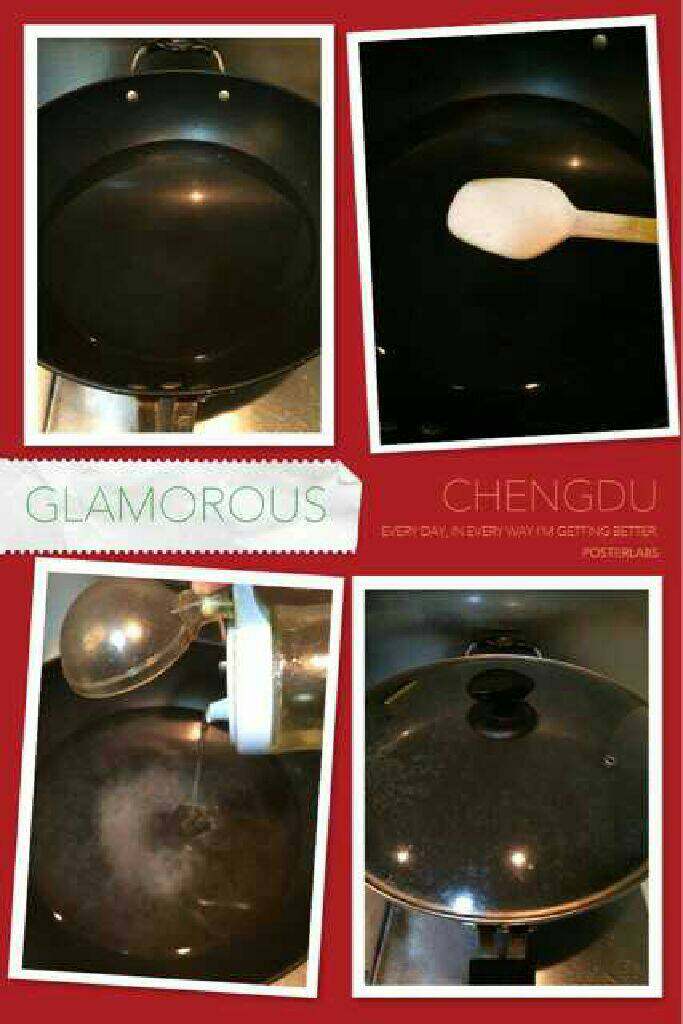 青菜丸子汤,锅放水烧开，放油，盐，