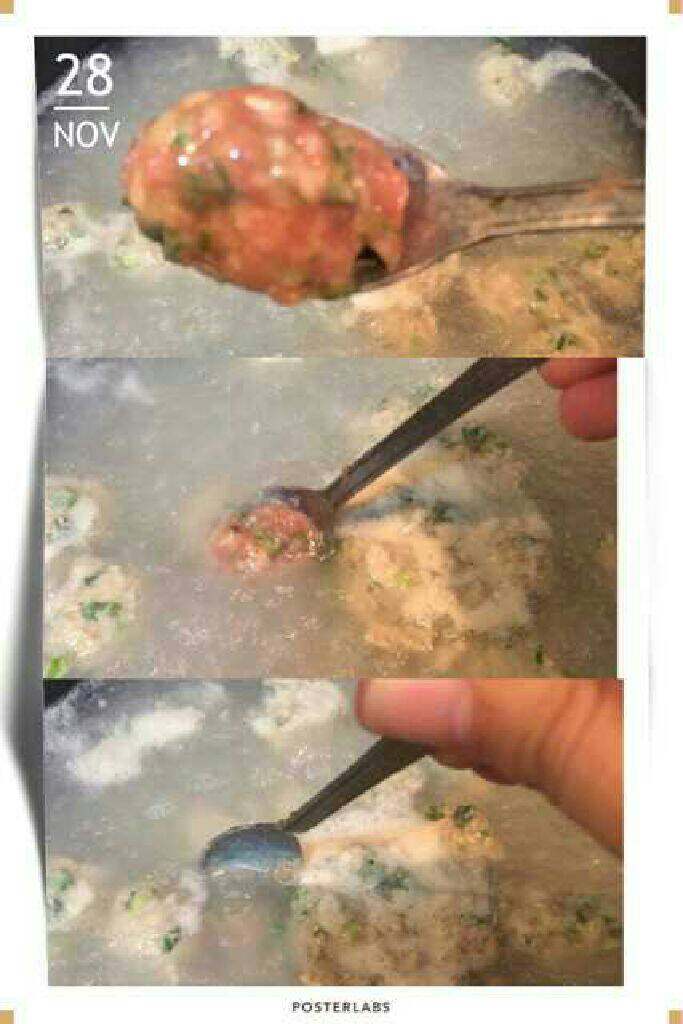 青菜丸子汤,轻轻抖动就掉了，继续做丸子。