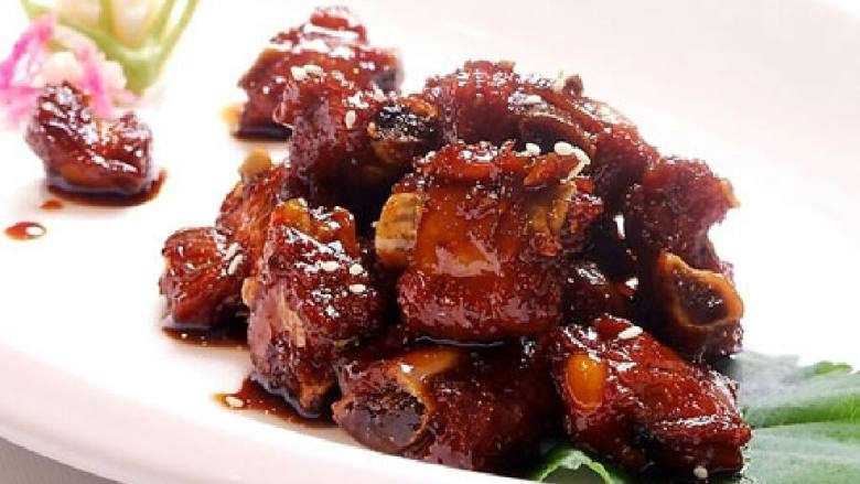 糖醋排骨。