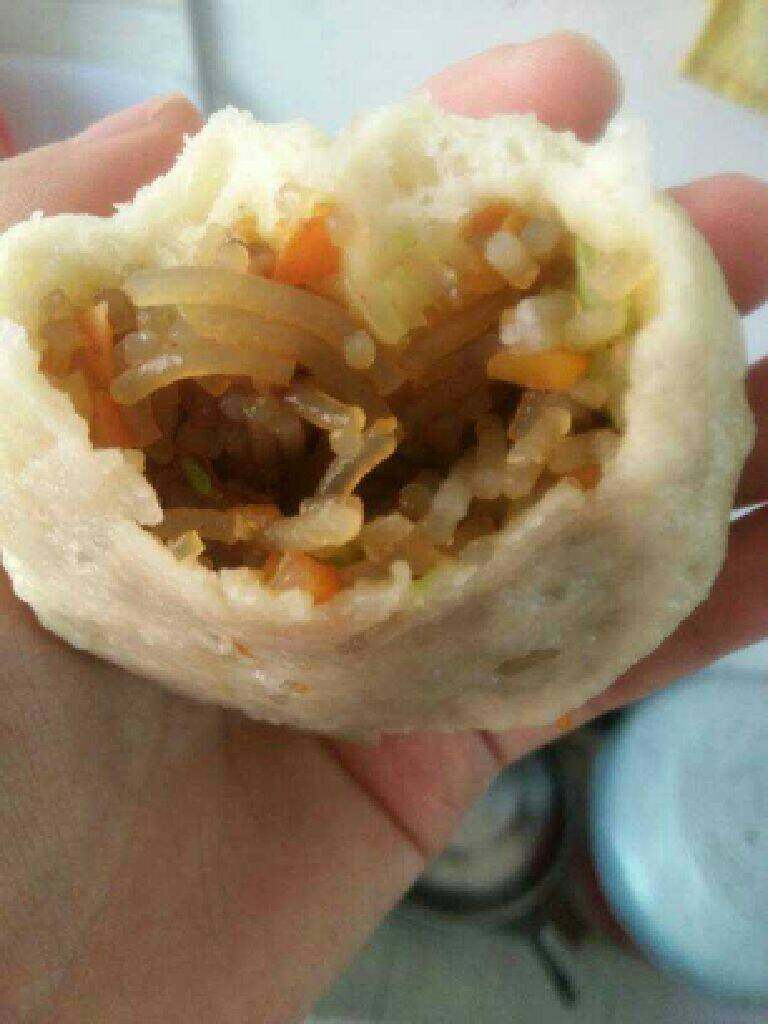 素包子,哇(⊙o⊙)哇,真好吃。