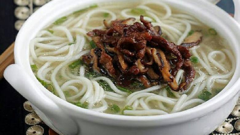 香菇肉丝汤面