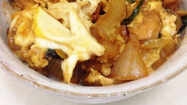 日本菜【鸡肉鸡蛋盖浇饭】