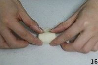 老婆饼(椰蓉馅),
再次从上而下卷起来