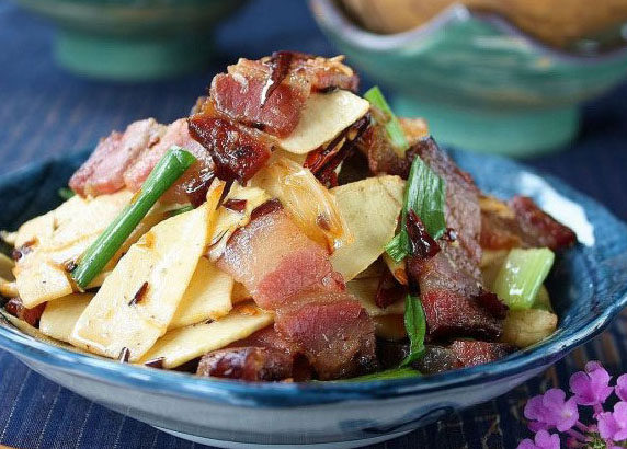 冬笋炒腊肉