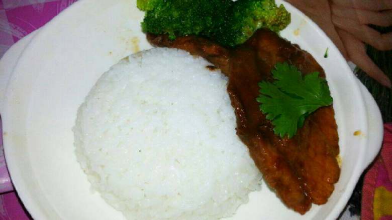 家庭版_意式杂炒牛肉饭,这个真好像外食的。^_^