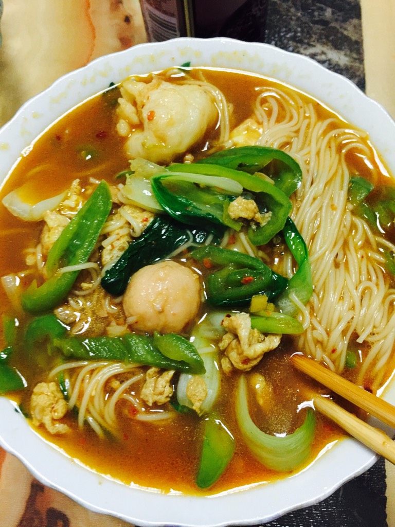  丸子汤面