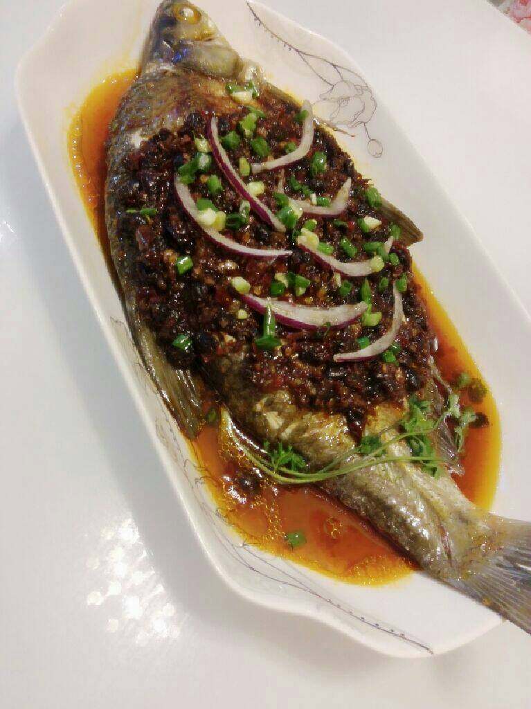 香辣豆鼓蒸武昌鱼,香辣美味,好吃下饭。