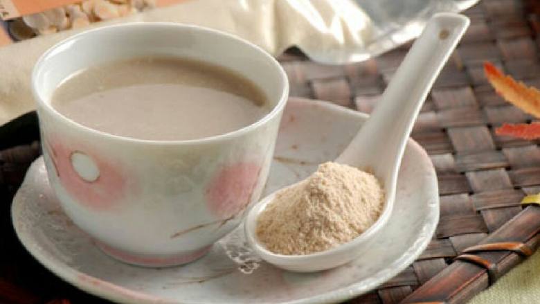 杏仁番茄拌西兰花