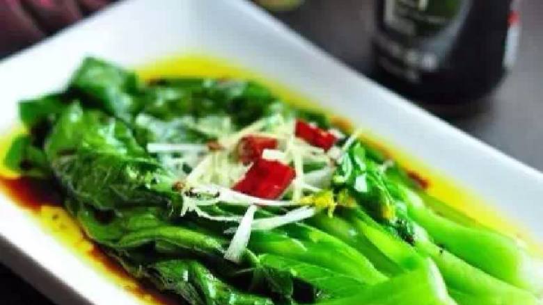 白灼菜心