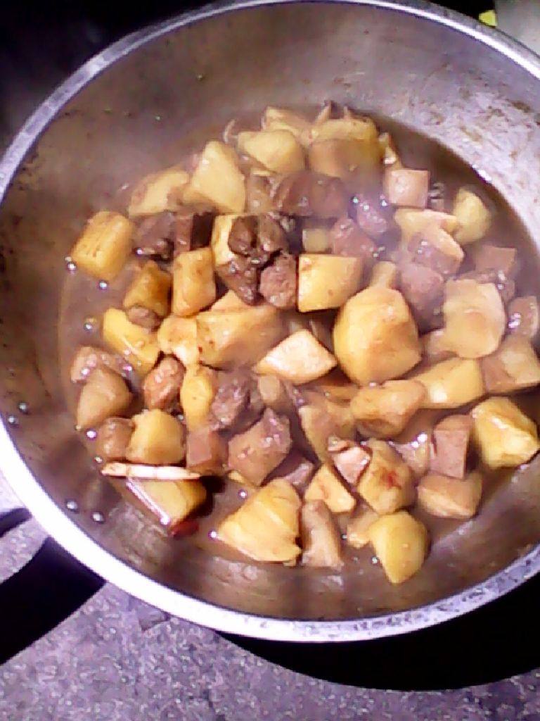 猪肉冻土豆