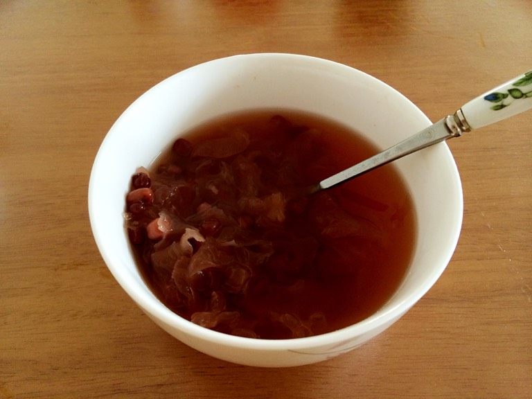 电饭锅菜谱 红豆银耳汤