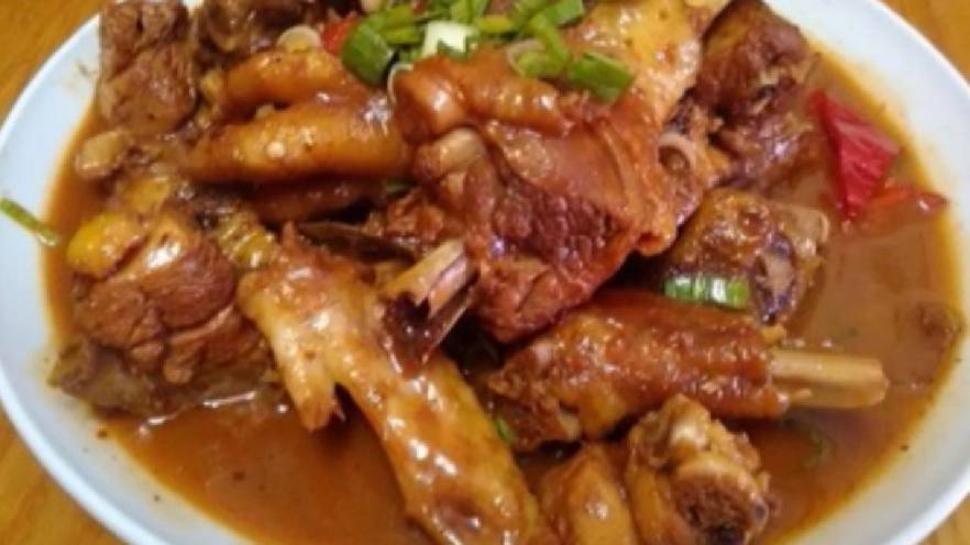 红烧鸡肉块