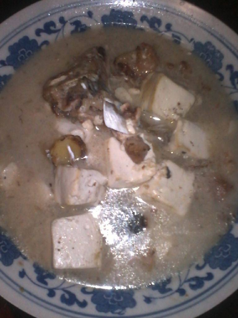 鱼头豆腐汤