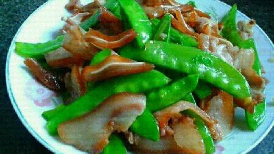 猪耳炒荷兰豆