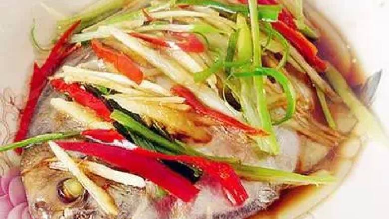 清蒸平鱼