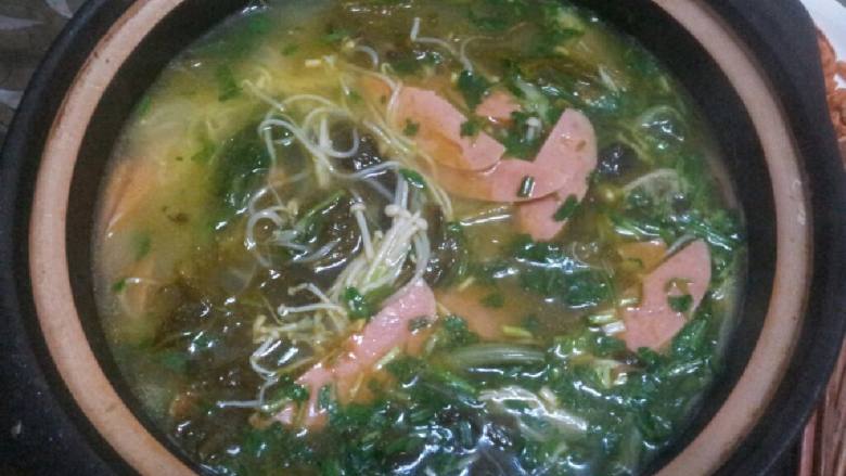 砂锅米线