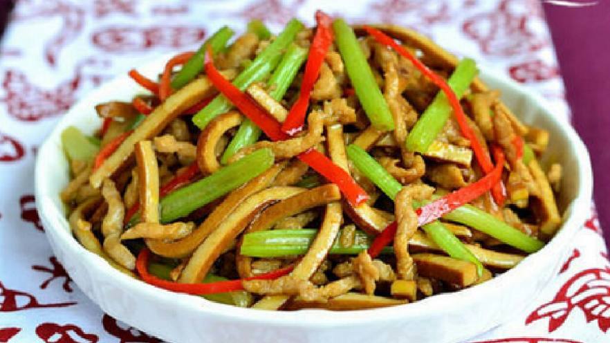 芹菜炒香干