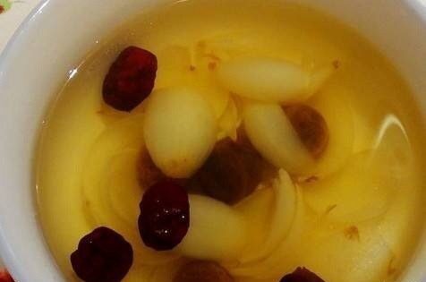 对抗熬夜的百合雪肌汤