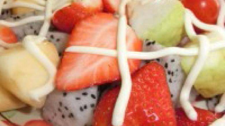 水果沙拉,捞一捞，可以吃了！