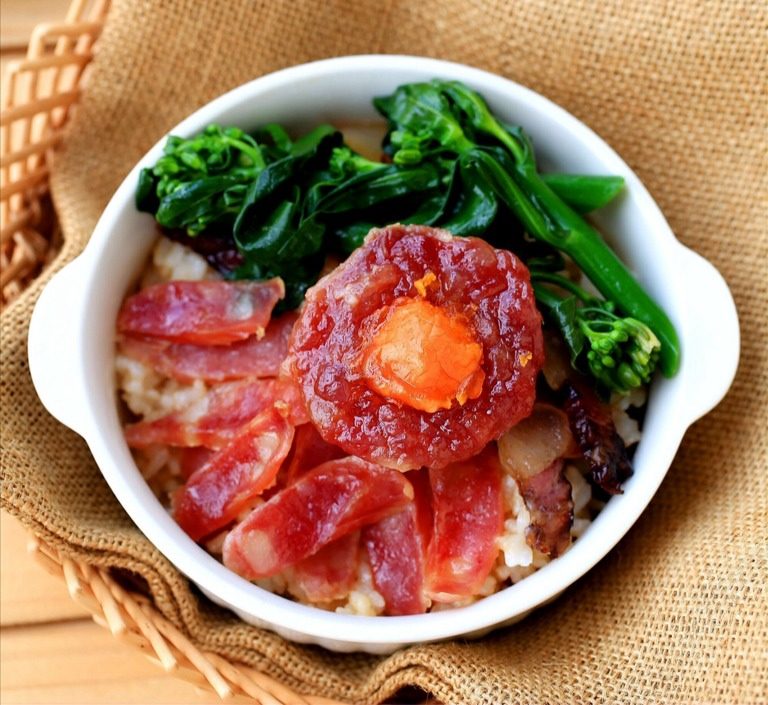 奢华腊味煲仔饭