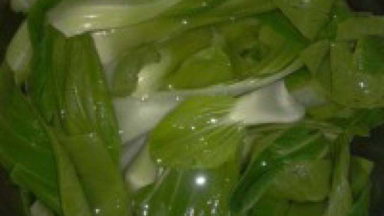 蚝油油菜,<a style='color:red;display:inline-block;' href='/shicai/ 115'>油菜</a>洗净备用