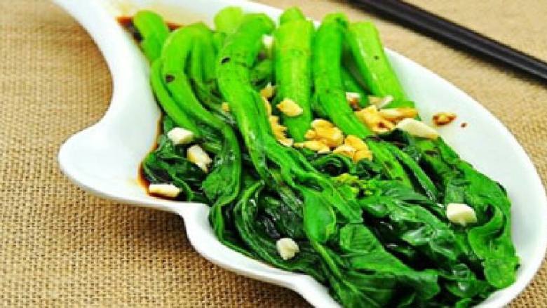 白灼菜心