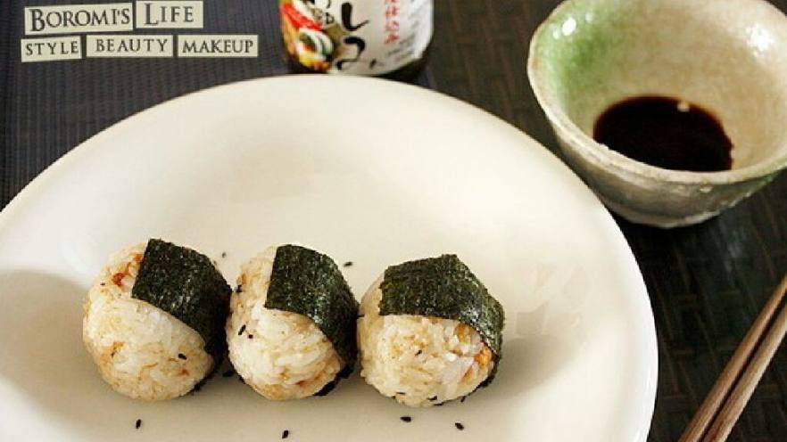 海苔肉松饭