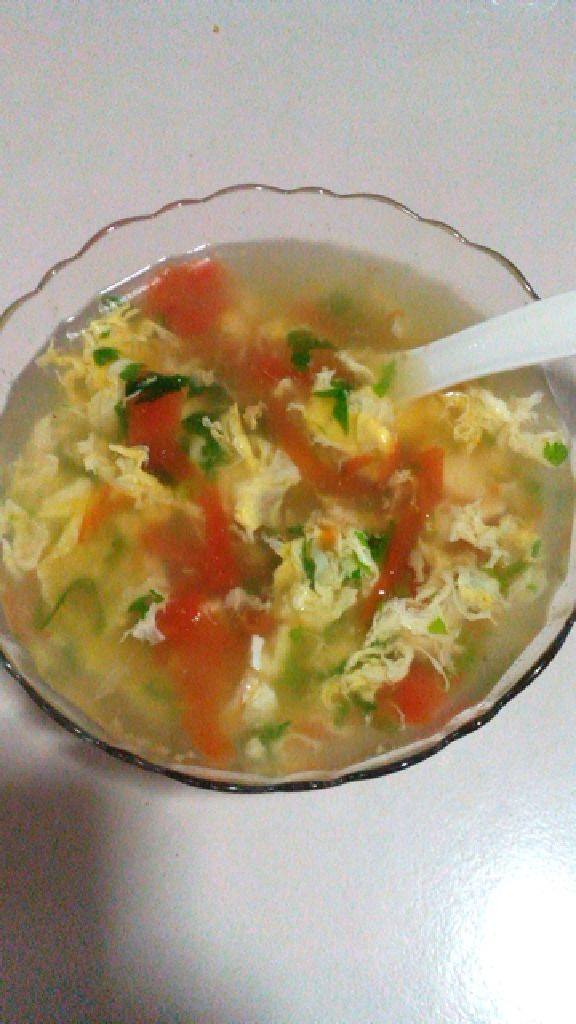 芹菜西红柿鸡蛋汤