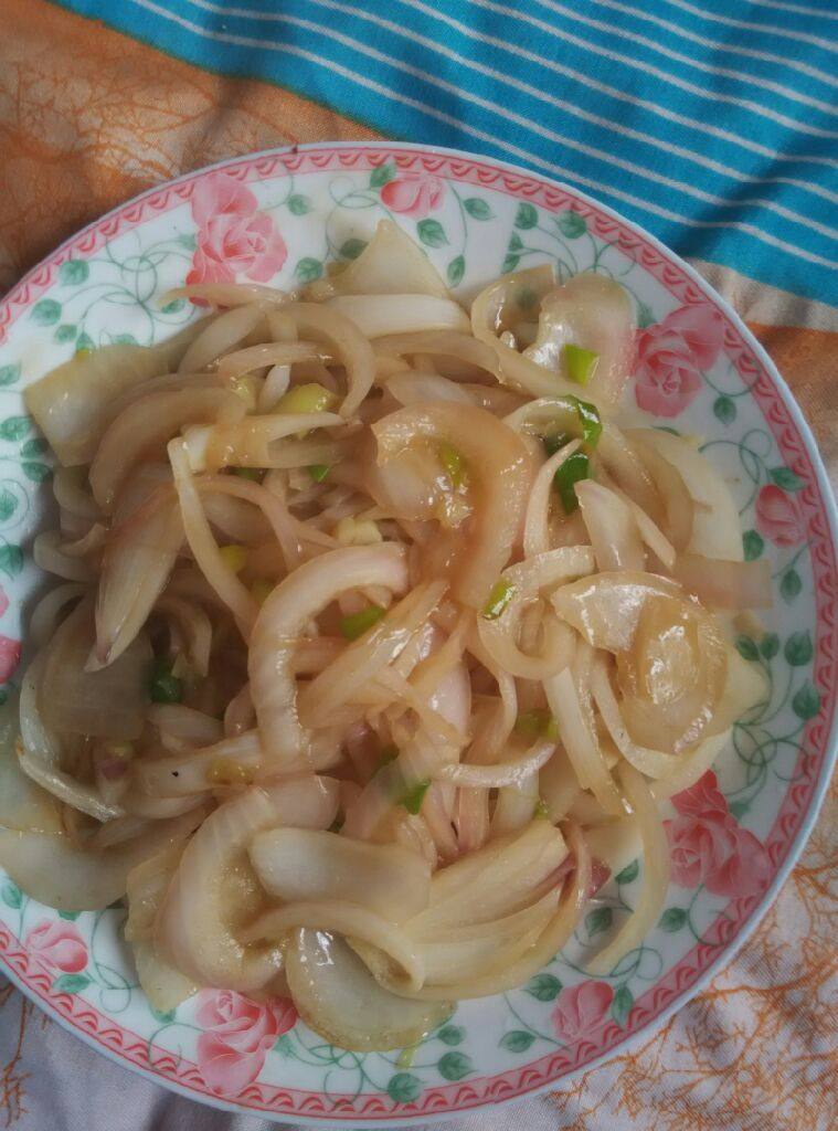清炒洋葱