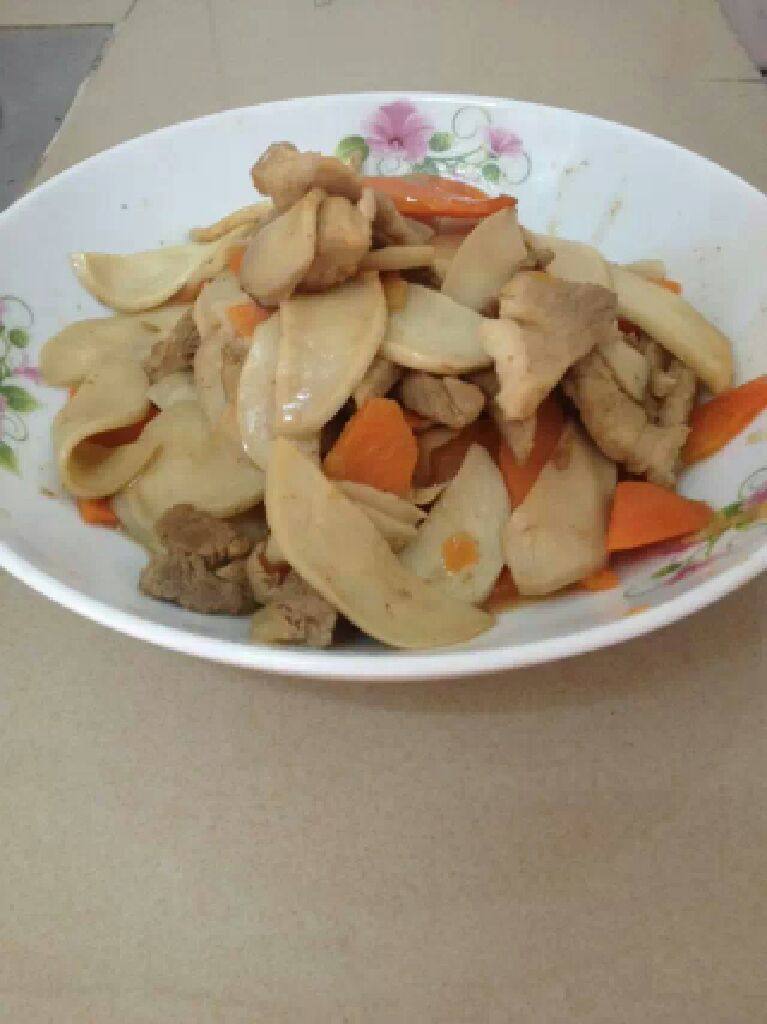杏鲍菇炒瘦肉