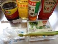 糖醋脆皮豆腐,准备好所有原材料。