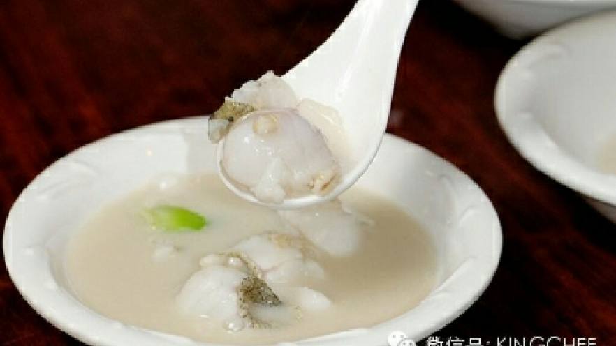 大麦浓汤煮桂鱼