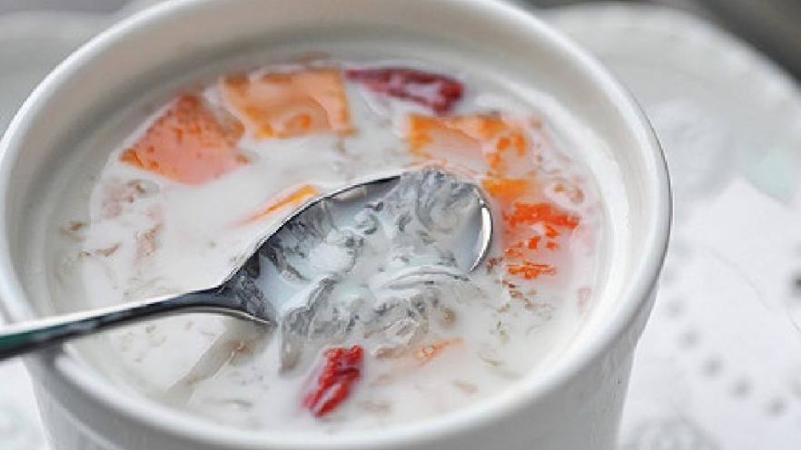 木瓜牛奶炖燕窝