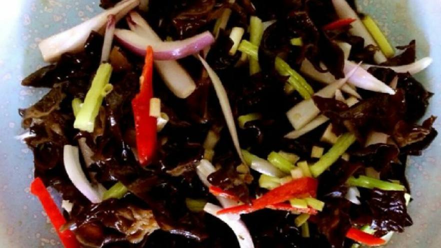 凉拌黑木耳洋葱