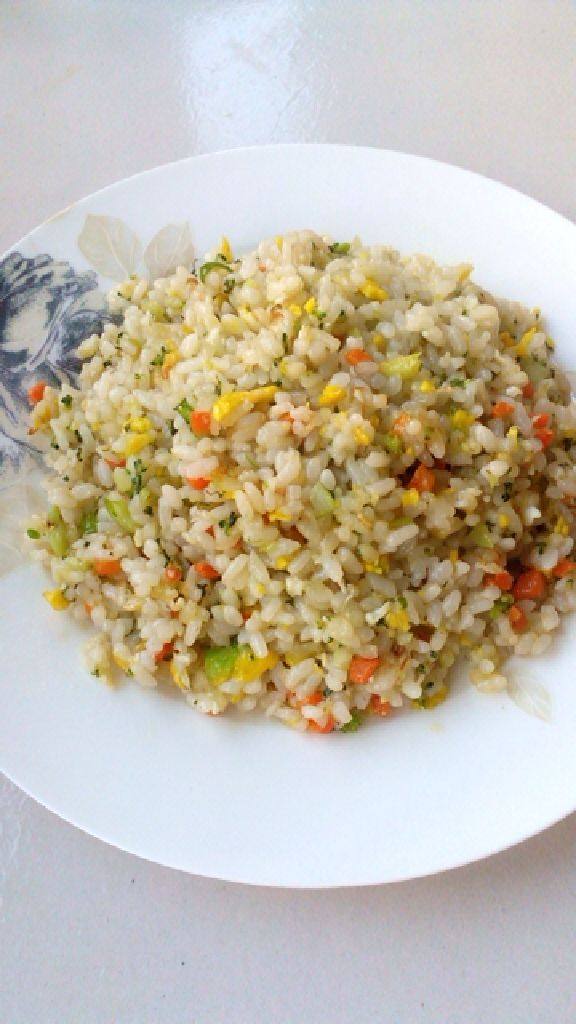 西兰花蛋炒饭