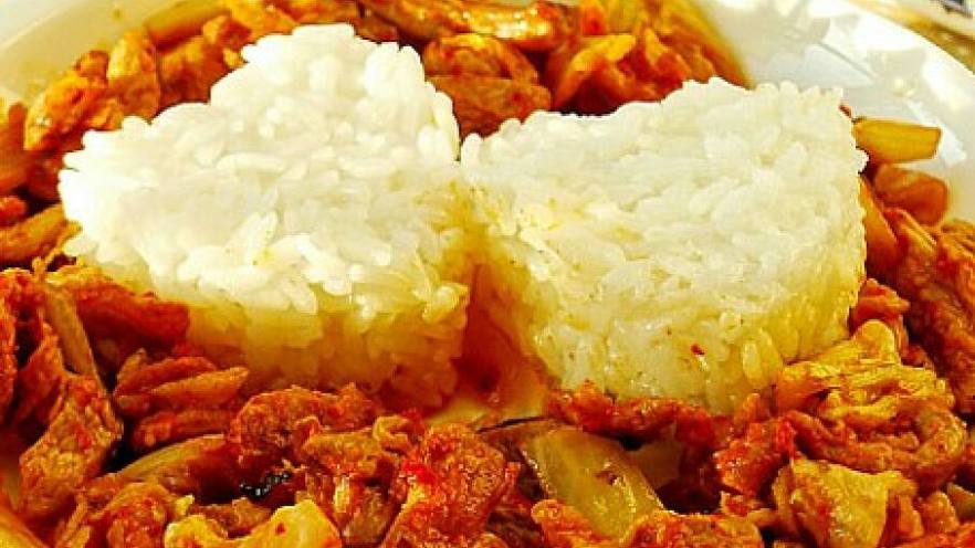 泡菜五花肉饭