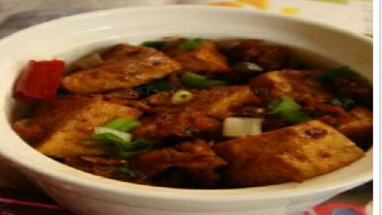 豆豉鲮鱼烧豆腐