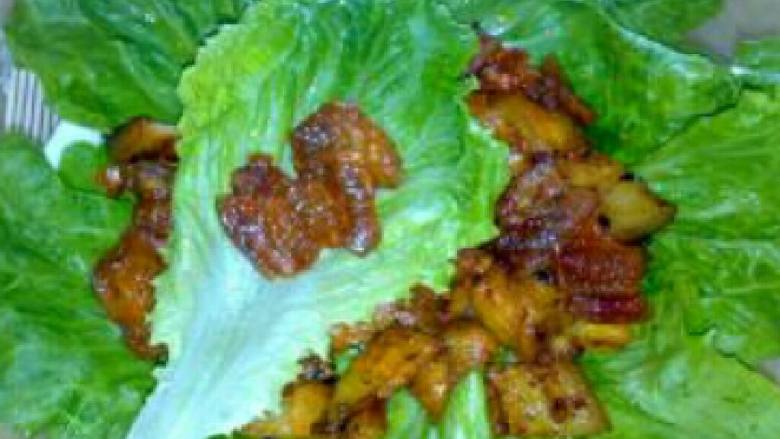 五花肉生菜包