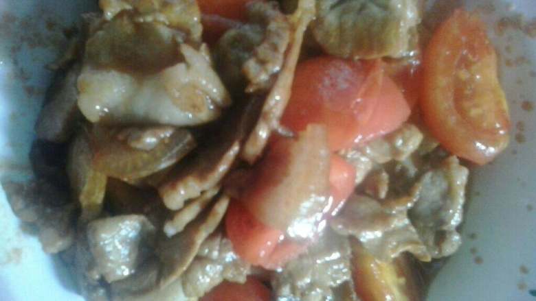 番茄瘦肉,下番茄、下<a style='color:red;display:inline-block;' href='/shicai/ 10588'>糖</a>翻炒熟即可下一点盐（怕太干也可下少量水）