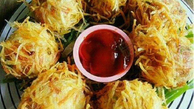 香炸土豆丝丸子