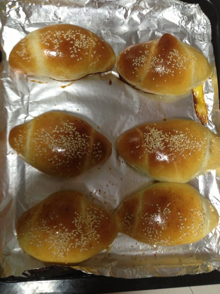 葡萄干面包,170度,上下火15分钟