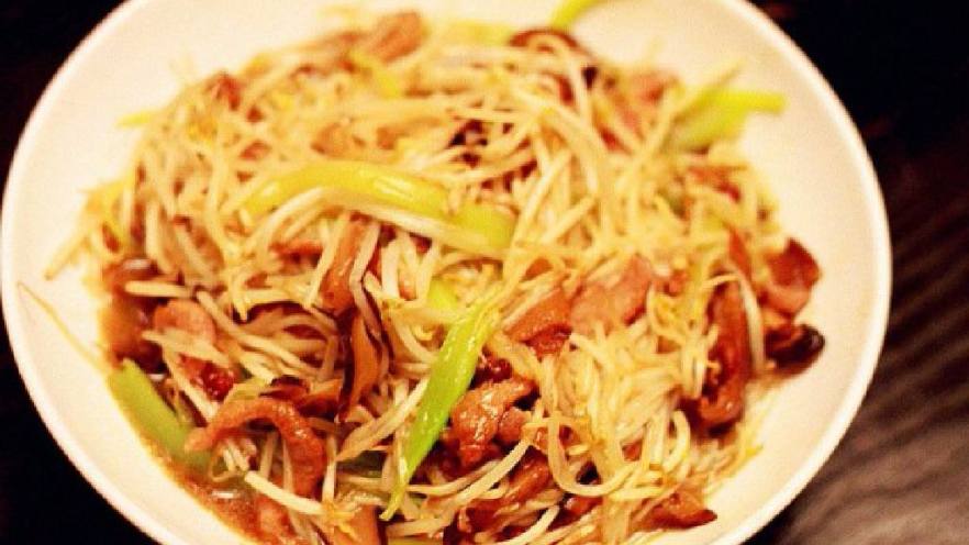 绿豆芽香菇炒肉丝
