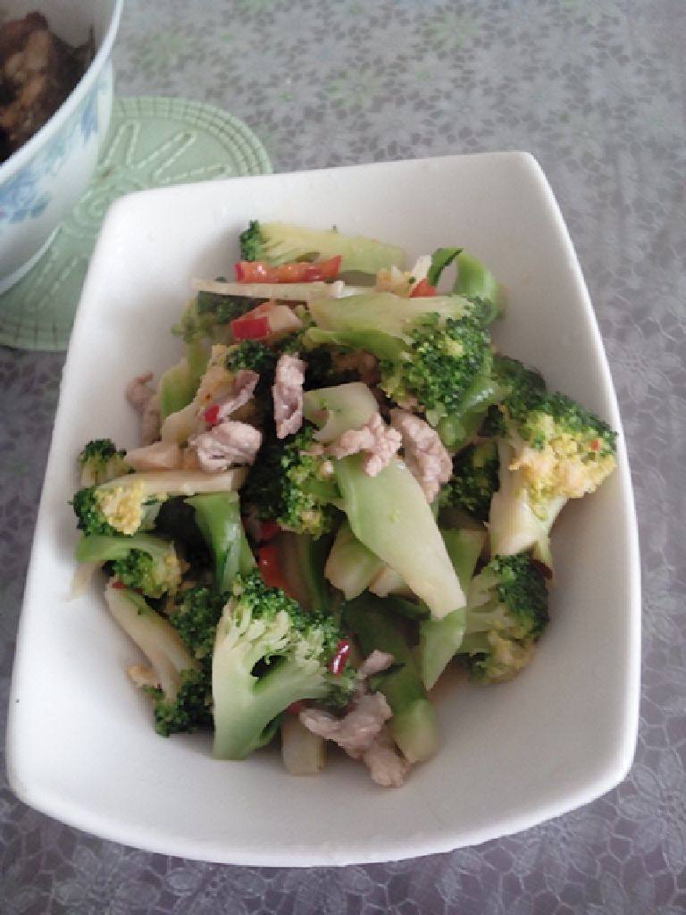 肉丝西兰花