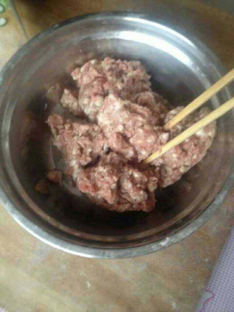 油炸饹馇圈,买回来的肥瘦肉末，