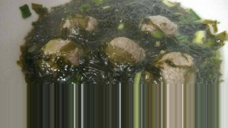 牛肉丸紫菜汤