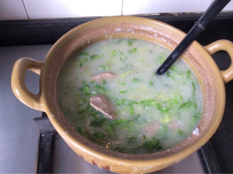 生菜猪润（肝）粥